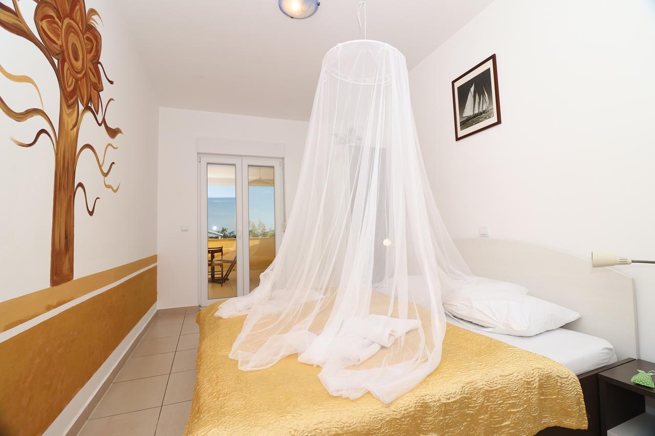 Villa Monsena Rovinj Luaran gambar